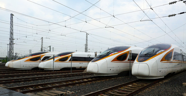 CRRC High-Speed EMU Maximizes Mobility for Hundreds of Millions of Travelers During China National Day Holiday