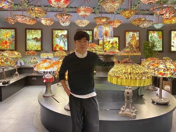 Well-known Malaysian interior design KOL iko in is also one of the collectors of TSG 1895 lightings.