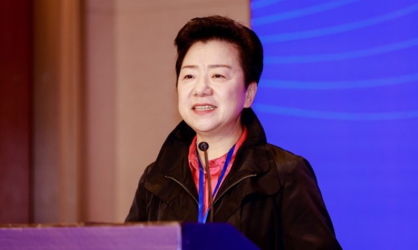 广东省社会科学界联合会党组成员、专职副主席李敏致辞