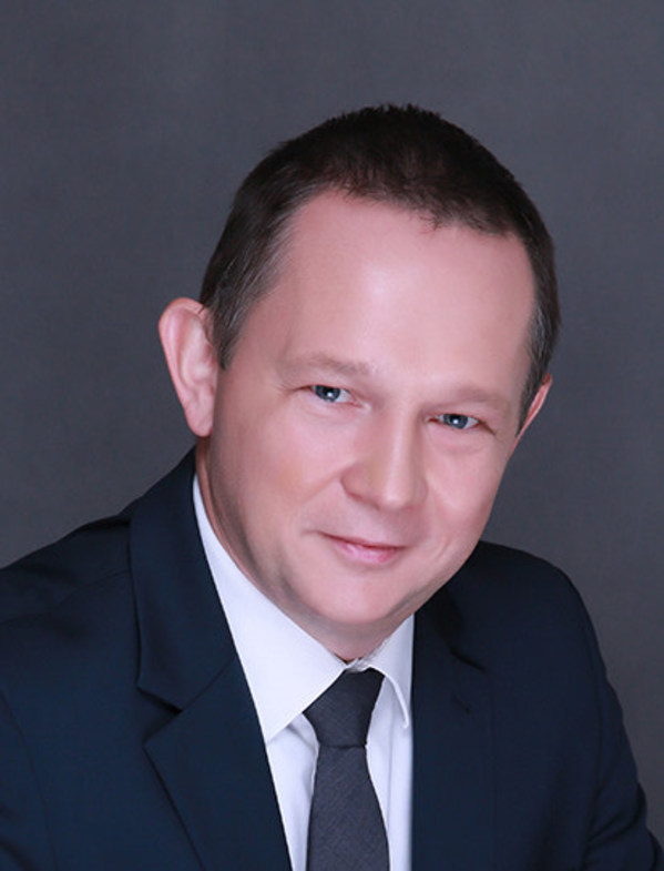 Arkadiusz Czopor, Managing Director, T-Systems Asia South.
