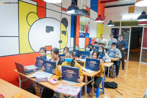 Mathpresso, the Creator of Vietnam's No.1 Education App 'QANDA,' Launches 'QANDA Study'