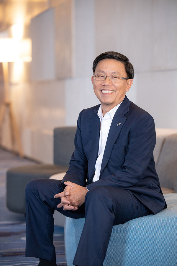 Huynh Thanh Phong, FWD Group CEO