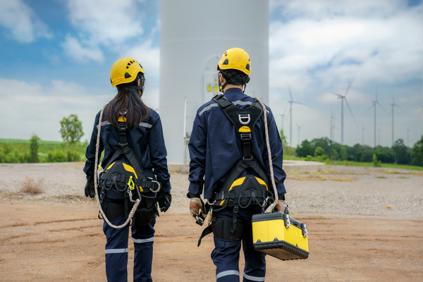 Asia-Pacific to Lead Growth of the Personal Protective Equipment Market in the Wind Energy Industry by 2025