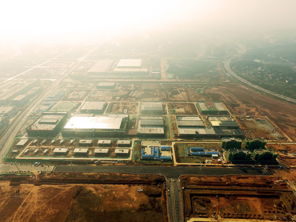 湖南三安半导体产业园。