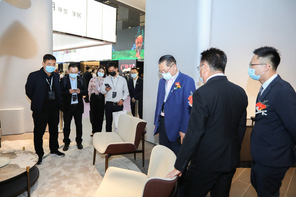 45th International Famous Furniture Fair (Dongguan)("Dongguan 3F" or "3F") closes with new record of visitors: 192,551 visitors in total.