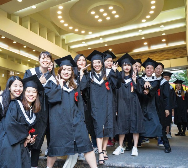 According to a survey of graduates by 1111.com.tw, NTUB received high marks from employers in the business and financial sectors