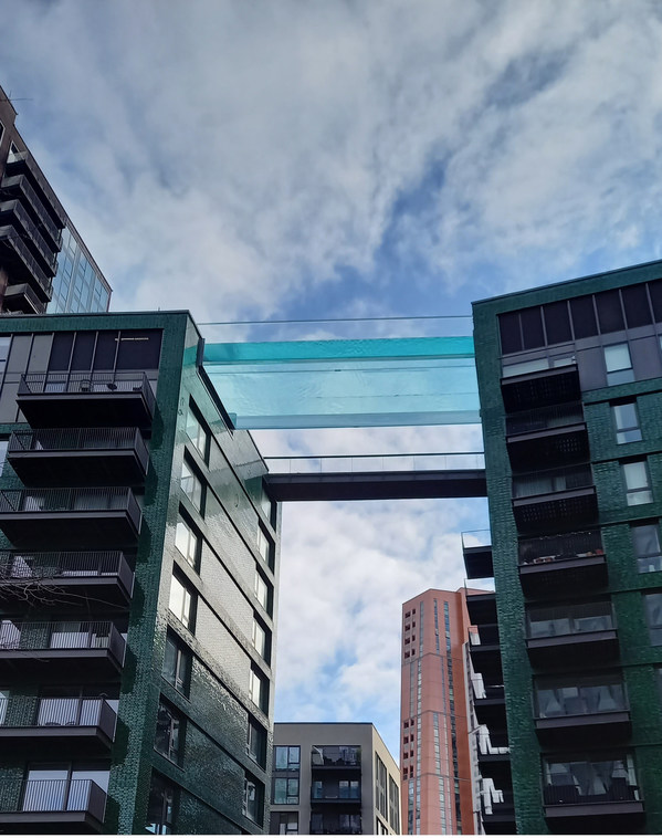 Reynolds Polymer completed the world's first ever floating Sky Pool for Embassy Gardens in London, England. The tototally transparent acrylic pool spans 83 feets across two buildings, 115 feet in the air.