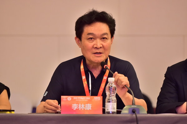 中国罕见病联盟执行理事长李林康出席会议并致辞