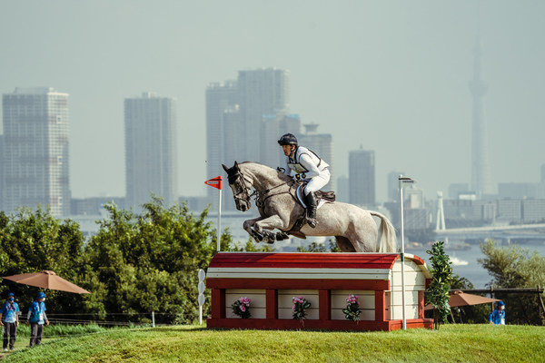 Great Britain’s Oliver Townend is back in pole position individually and the British team maintains the lead after today’s Cross-Country phase of Eventing at the Olympic Games Tokyo 2020. (FEI/Christophe Taniere)