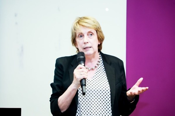 英国总领事馆文化教育处文化教育领事，华东地区主任Gill Caldicott女士