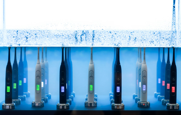 planck O1自适应声波电动牙刷的水下可靠性测试