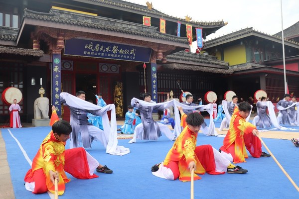 Flexible and Agile E’mei Wushu for Sichuan International Travel Expo