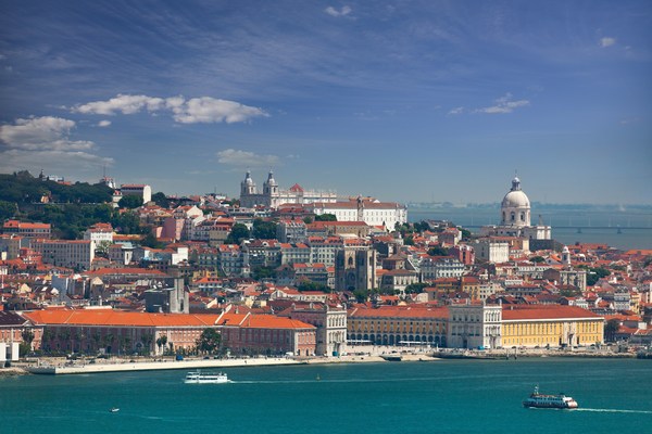The beauty of a Portuguese Life. Leading investment advisory firm, Get Golden Visa has launched a bid to remind those seeking a Golden Visa to Portugal to apply now https://getgoldenvisa.com/