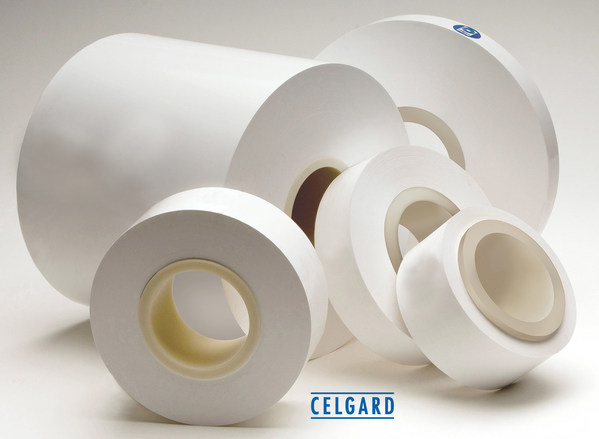 Celgard® 乾法塗層和無塗層微孔膜可用作各種鋰離子電池隔膜，主要供電動汽車、儲能系統和其他特殊應用。