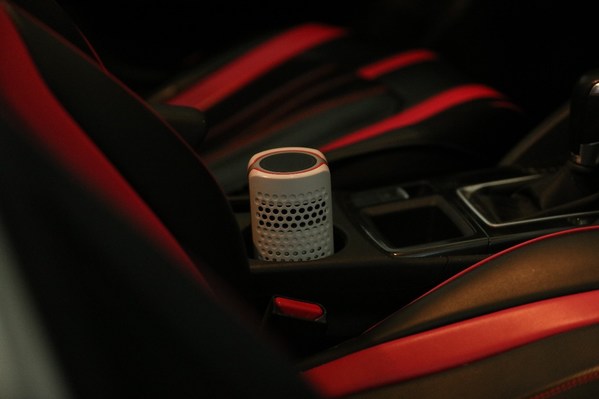 AMIRO Air Purifier at cup holder in car to clean the air with ease