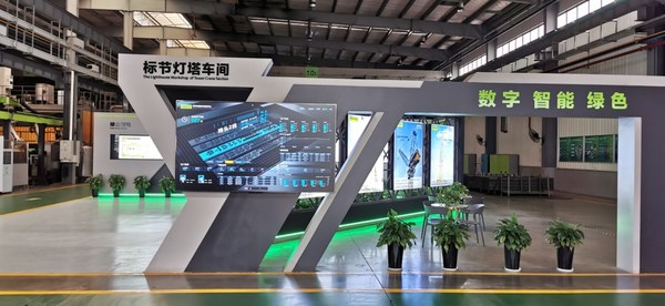 中联重科全球最大塔机智能工厂