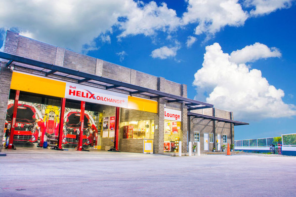 Shell Plaridel Bulacan is a pioneering initiative as it is the first commercial building made of upcycled plastic eco-bricks in the Philippines, and the first in Shell’s worldwide network.