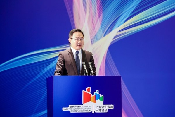 共青团上海市委副书记丁波讲话