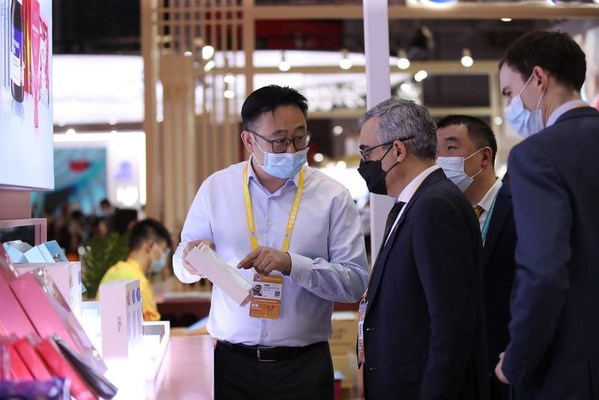 New EZZ genomic products attract strong Chinese interest at CIIE 2021
