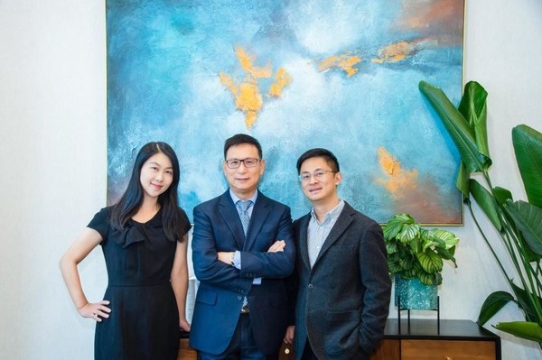 硅港资本核心团队：左为合伙人江宝林，中间为合伙人何欣，右为合伙人石磊