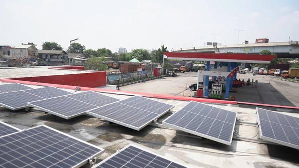 Pertamina NRE expanded the Solar Power Plants (PLTS) at petrol stations to a total of 99 points. Pertamina NRE is supporting the acceleration of Pertamina's internally focused energy transition.