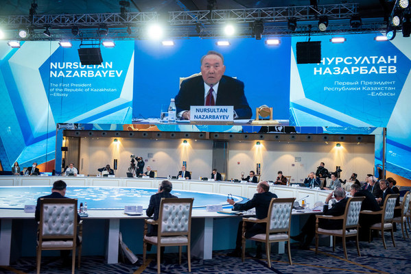 纳扎巴耶夫提议启动核不扩散和核裁军全球论坛