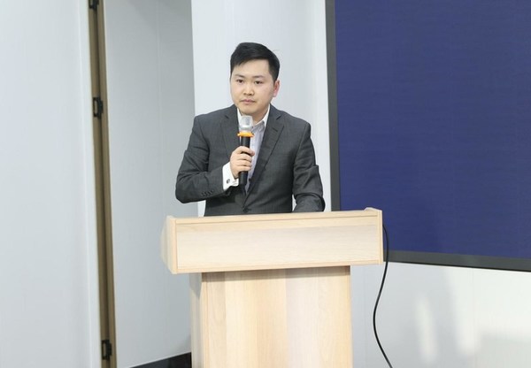上海万耀企龙展览有限公司副总裁-刘勋先生