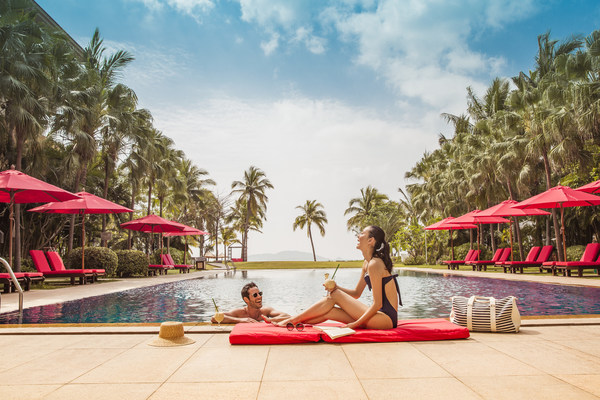 Club Med 三亚度假村将带来泳池跨年狂欢派对