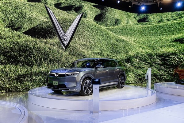 VinFast 在 CES 2022 的 VinFast 全球電動汽車日上發佈其全系列電動汽車