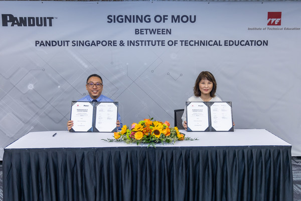(Left) Mr Harry Woo, Managing Director and Senior Vice President (Asia Pacific) of Panduit Singapore and Ms Low Khah Gek, Chief Executive Officer of Institute of Technical Education, sign a Memorandum of Understanding to kickstart the skills enhancement partnership.