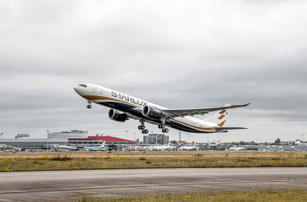 STARLUX Takes Delivery of First A330neo B-58301