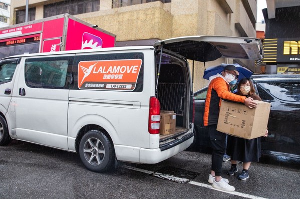 Lalamove司機夥伴於過去一星期協助不同社福機構運送物資予有需要人士，確保他們在疫下仍能得到妥善支援。