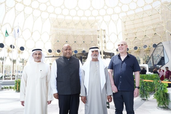 两位董事长在迪拜世博会会见阿联酋板球主席