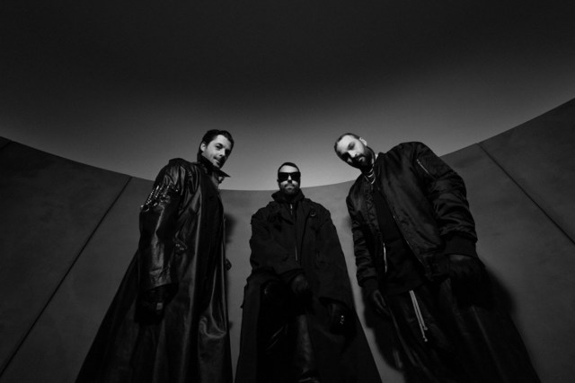 Swedish House Mafia â&#128;&#147; Friday Artist