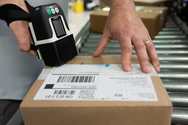 Handheld fulfills record order to world-leading package delivery company. The record order is for Handheld’s SP500X ScanPrinter, an innovative wearable scan-and-print solution that eliminates the need for printed labels.