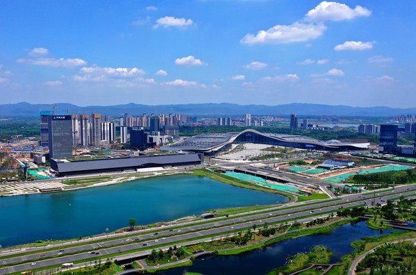 Sichuan Tianfu New Area creates a favorable business environment through reforms.