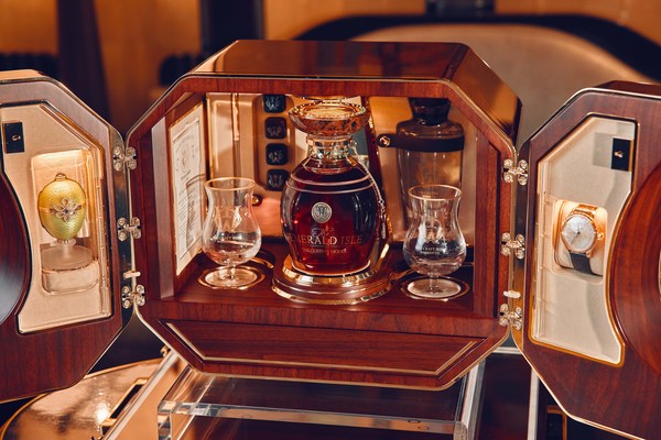爱尔兰威士忌公司凭三项重大奖项创造了设计历史