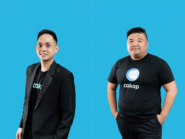 (left to right) Yohan Limerta, CTO & Co-Founder of Cakap; Tomy Yunus, CEO & Co-Founder of Cakap
