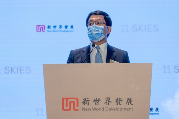 Mr. Fred Lam, Chief Executive Officer, Airport Authority Hong Kong, said in his keynote speech that he expected strong synergy between AsiaWorld-Expo, 11 SKIES and other components of SKYCITY.