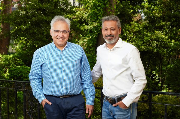 Ecolibrium’s Head of Commercial Real Estate Yash Kapila (left) and CEO Chintan Soni (right) will lead the business’ UK expansion from its new London HQ. Image credit: Max Lacome