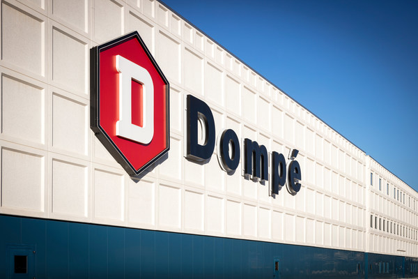 In its GMP facility in L’Aquila, Dompé manufactures more than 60 thousand packages per year distributed globally