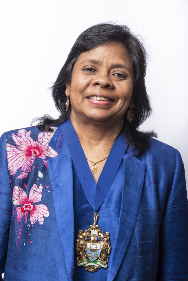 首位亚洲女性当选CIMA新会长兼国际注册专业会计师公会联合主席