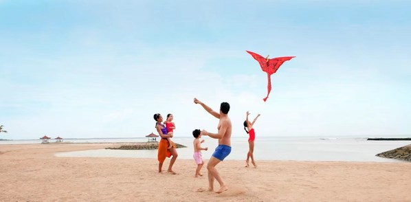 遊客在Club Med巴厘島度假村享受美好時光