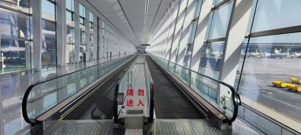 日立电梯为成都天府国际机场67台自动人行道提供维保服务