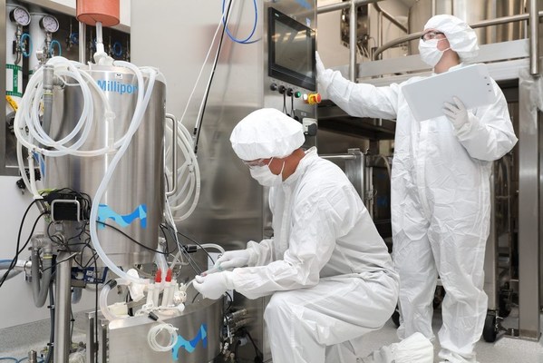 メルクがVirusExpress（R）293アデノ随伴ウイルス（AAV）生産プラットフォームの開始で初のウイルスベクター完全提供のCDMOの1社に