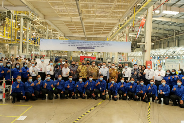 中国WulingのAir evがインドネシアで正式に生産開始