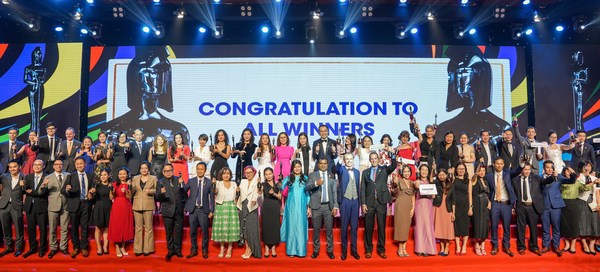 Winners of Vietnam's HR Asia Best Companies to Work for in Asia 2022