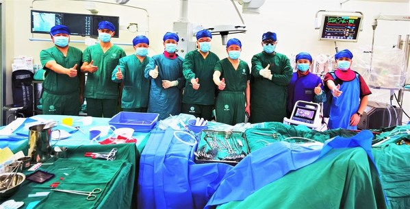 武漢協和董念國團隊完成微創體外人工心臟置入手術