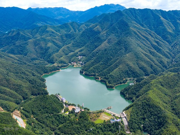 Luxi county, an old revolutionary base in Pingxiang, boasts abundant ecological resources. [Photo provided to chinadaily.com.cn]