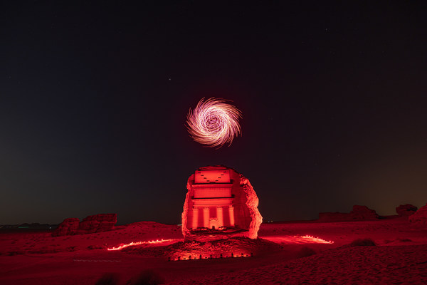 An impressive drawing of light made by drones, creating an illusion of light at Hegra’s Drone Light Show. The show took place in AlUla in the Northwest of Saudi Arabia on 13, 14, 15th of October 2022 to mark the end of AlUla Wellness Festival, the first of a series of festivals and events forming together AlUla Moments Calendar.
